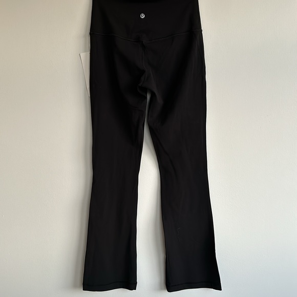 Align™ High-Rise Mini-Flared Pant *XShort In Black - Picture 7 of 9